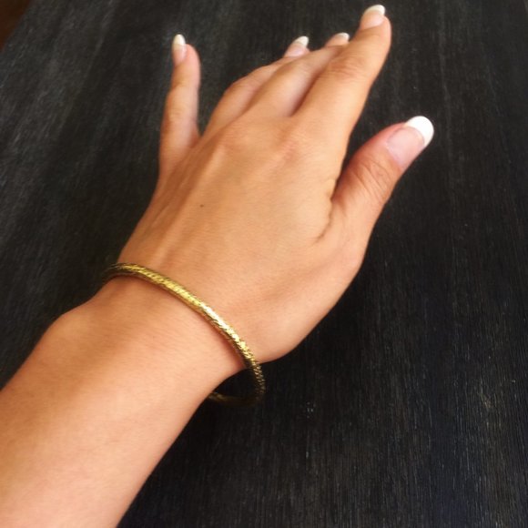 Heavy Solid Textured Brass Bangle - Picture 2 of 5